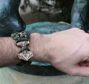 TÓR - THOR'S HAMMER, PARACORD BRACELET - PARACORD - SURVIVAL ARMBÄNDER{% if kategorie.adresa_nazvy[0] != zbozi.kategorie.nazev %} - BUSHCRAFT{% endif %}