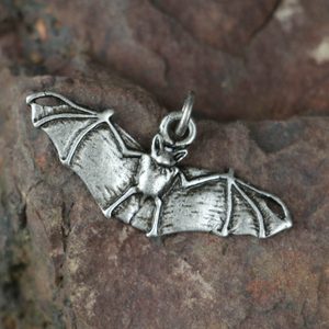 BAT PENDANT, ZINC, ANTIQUE SILVER - ANIMAL PENDANTS{% if kategorie.adresa_nazvy[0] != zbozi.kategorie.nazev %} - JEWELLERY - BRONZE, ZINC{% endif %}