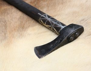 VALAŠKA / TOMAHAWK FOLDING CARPATHIAN AXE - AXT, SCHLAGWAFFEN{% if kategorie.adresa_nazvy[0] != zbozi.kategorie.nazev %} - WAFFEN{% endif %}