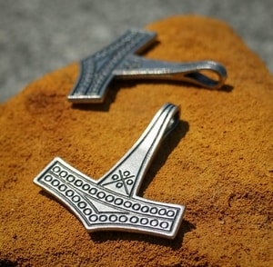 THOR'S HAMMER, DENMARK, ROMERSDAL, ZINC ANTIQUE SILVER - VIKING PENDANTS{% if kategorie.adresa_nazvy[0] != zbozi.kategorie.nazev %} - JEWELLERY - BRONZE, ZINC{% endif %}