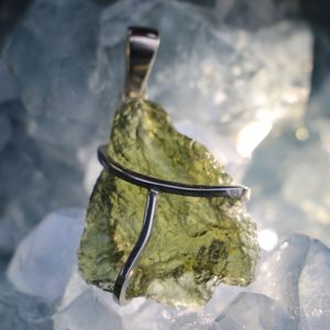 SVATAVA, MOLDAVITE, SILVER PENDANT AG 925 - MOLDAVITES, CZECH{% if kategorie.adresa_nazvy[0] != zbozi.kategorie.nazev %} - SILVER JEWELLERY{% endif %}