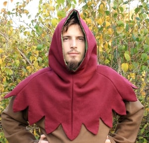 MEDIEVAL WOOLEN HOOD - HATS FOR MEN{% if kategorie.adresa_nazvy[0] != zbozi.kategorie.nazev %} - SHOES, COSTUMES{% endif %}