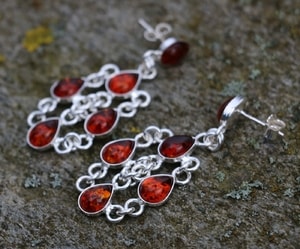 MARINA, AMBER, SILVER EARRINGS - AMBER JEWELRY{% if kategorie.adresa_nazvy[0] != zbozi.kategorie.nazev %} - SILVER JEWELLERY{% endif %}