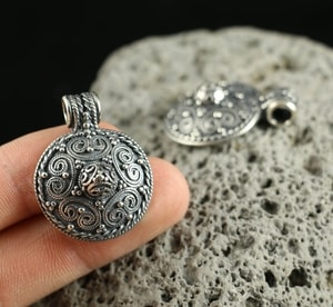 VIKING PENDANT, SILVER - PENDANTS{% if kategorie.adresa_nazvy[0] != zbozi.kategorie.nazev %} - SILVER JEWELLERY{% endif %}