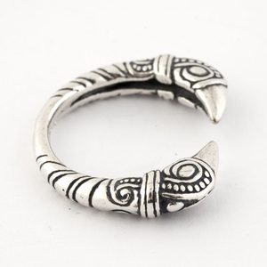 VIKING RAVEN HEAD RING, SILVER 925 - RINGS{% if kategorie.adresa_nazvy[0] != zbozi.kategorie.nazev %} - SILVER JEWELLERY{% endif %}