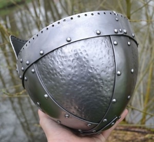 VÍGDÍS, VIKING HELMET 1.5 MM - VIKING AND NORMAN HELMETS{% if kategorie.adresa_nazvy[0] != zbozi.kategorie.nazev %} - ARMOUR HELMETS, SHIELDS{% endif %}