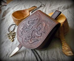 EARLY MEDIEVAL - VIKING, SLAVIC, AVAR LEATHER BAG - TASCHEN{% if kategorie.adresa_nazvy[0] != zbozi.kategorie.nazev %} - LEDERPRODUKTE{% endif %}