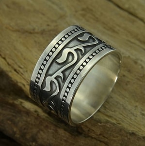 ISKRA, SLAVIC RING, SILVER - RINGS{% if kategorie.adresa_nazvy[0] != zbozi.kategorie.nazev %} - SILVER JEWELLERY{% endif %}