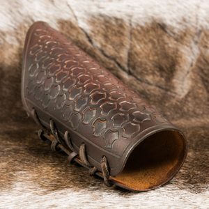 LEATHER BRACER IN A VIKING STYLE - LEATHER ARMOUR/GLOVES{% if kategorie.adresa_nazvy[0] != zbozi.kategorie.nazev %} - ARMOUR HELMETS, SHIELDS{% endif %}