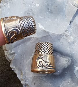 CATS, BRONZE THIMBLE - RINGS - BRONZE{% if kategorie.adresa_nazvy[0] != zbozi.kategorie.nazev %} - JEWELLERY - BRONZE, ZINC{% endif %}