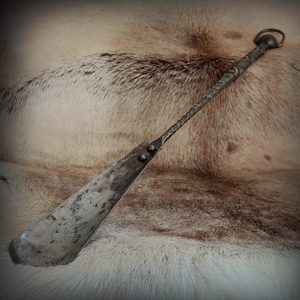 SHOEHORN, FORGED, LUXURY DESIGN - FORGED PRODUCTS{% if kategorie.adresa_nazvy[0] != zbozi.kategorie.nazev %} - SMITHY WORKS, COINS{% endif %}