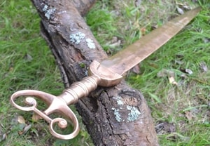 BRONZE ANTENNA SWORD - ANCIENT SWORDS - CELTIC, ROMAN{% if kategorie.adresa_nazvy[0] != zbozi.kategorie.nazev %} - WEAPONS - SWORDS, AXES, KNIVES{% endif %}