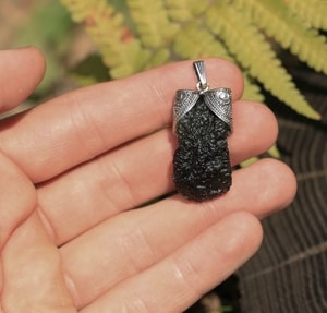 MORAVIA, MOLDAVITE, STERLING SILVER PENDANT - MOLDAVITES, CZECH{% if kategorie.adresa_nazvy[0] != zbozi.kategorie.nazev %} - SILVER JEWELLERY{% endif %}