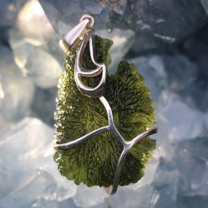 HEDA - MOLDAVITE, SILVER PENDANT AG 925 - MOLDAVITES, CZECH{% if kategorie.adresa_nazvy[0] != zbozi.kategorie.nazev %} - SILVER JEWELLERY{% endif %}