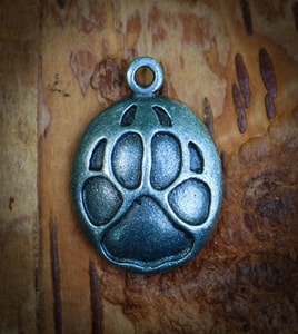 WOLF TRACK, PENDANT, TIN - ANIMAL PENDANTS{% if kategorie.adresa_nazvy[0] != zbozi.kategorie.nazev %} - JEWELLERY - BRONZE, ZINC{% endif %}