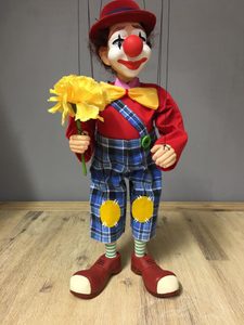 CLOWN, MARIONETTE 45 CM - PUPPEN{% if kategorie.adresa_nazvy[0] != zbozi.kategorie.nazev %} - HOLZPRODUKTE{% endif %}