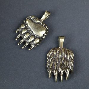 BEAR PAW PENDANT, ZINC, ANTIQUE BRASS - ALL PENDANTS, OUR PRODUCTION{% if kategorie.adresa_nazvy[0] != zbozi.kategorie.nazev %} - JEWELLERY - BRONZE, ZINC{% endif %}