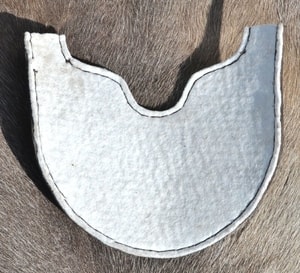 FACE PROTECTOR FOR HELMETS, LEATHER - AUSRÜSTUNG FÜR HELME{% if kategorie.adresa_nazvy[0] != zbozi.kategorie.nazev %} - RÜSTUNGEN{% endif %}