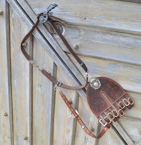 RAPIER BELT HANGER, NOBLE - SWORD ACCESSORIES, SCABBARDS{% if kategorie.adresa_nazvy[0] != zbozi.kategorie.nazev %} - WEAPONS - SWORDS, AXES, KNIVES{% endif %}