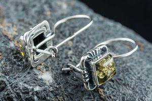 VINLAND, SILVER EARRINGS, BALTIC AMBER - EARRINGS{% if kategorie.adresa_nazvy[0] != zbozi.kategorie.nazev %} - SILVER JEWELLERY{% endif %}