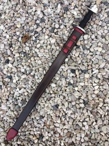 LEATHER SCABBARD FOR A VIKING SWORD - SWORD ACCESSORIES, SCABBARDS{% if kategorie.adresa_nazvy[0] != zbozi.kategorie.nazev %} - WEAPONS - SWORDS, AXES, KNIVES{% endif %}