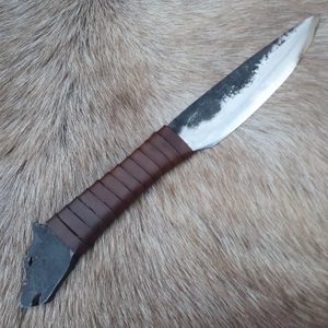 WOLF - WEREWOLF KUDLAK, KNIFE WITH SCABBARD - KNIVES{% if kategorie.adresa_nazvy[0] != zbozi.kategorie.nazev %} - WEAPONS - SWORDS, AXES, KNIVES{% endif %}