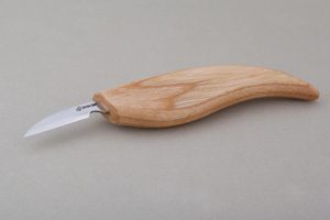 CHIP CARVING KNIFE C8 - GESCHMIEDETE SCHNITZMEISSEL{% if kategorie.adresa_nazvy[0] != zbozi.kategorie.nazev %} - BUSHCRAFT, REENACTMENT, HANDWERK{% endif %}