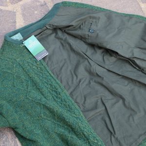 EAMON MEN'S LINED ZIPPER CARDIGAN GREEN - WOOLEN SWEATERS AND VESTS{% if kategorie.adresa_nazvy[0] != zbozi.kategorie.nazev %} - WOOLEN PRODUCTS, IRELAND{% endif %}