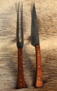 MEDIEVAL CUTLERY SET, KNIFE AND FORK - MESSER{% if kategorie.adresa_nazvy[0] != zbozi.kategorie.nazev %} - WAFFEN{% endif %}