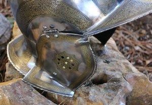 STURMHAUBE / BURGONET - LUXURY ETCHED HELMET - OTHER HELMETS{% if kategorie.adresa_nazvy[0] != zbozi.kategorie.nazev %} - ARMOUR HELMETS, SHIELDS{% endif %}