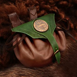 CERNUNNOS - SAC MÉDIÉVAL EN CUIR, VERT - AUMÔNIÈRES, SACS ET BOURSES{% if kategorie.adresa_nazvy[0] != zbozi.kategorie.nazev %} - CUIR : PRODUITS ET OUTILS{% endif %}