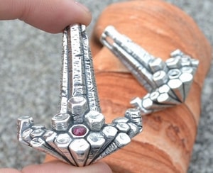 DIMMUBORGIR - THOR HAMMER BY WULFLUND, STERLINGSILVER 29 G. - PENDANTS{% if kategorie.adresa_nazvy[0] != zbozi.kategorie.nazev %} - SILVER JEWELLERY{% endif %}