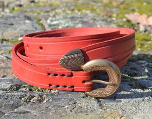 VIGO, MEDIEVAL LEATHER BELT, RED - BELTS{% if kategorie.adresa_nazvy[0] != zbozi.kategorie.nazev %} - LEATHER PRODUCTS{% endif %}