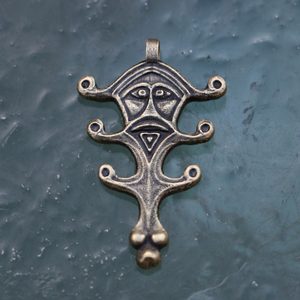 VELES, REPRODUCTION OF A SLAVIC PENDANT, ZINC - ANTIQUE BRASS - ALL PENDANTS, OUR PRODUCTION{% if kategorie.adresa_nazvy[0] != zbozi.kategorie.nazev %} - JEWELLERY - BRONZE, ZINC{% endif %}