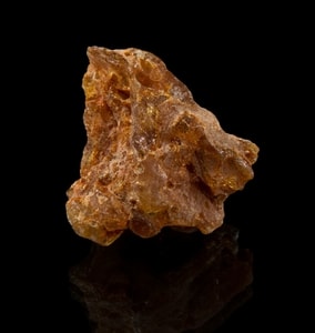 AMBER, COPAL, RAW - DECORATIVE MINERALS AND ROCKS{% if kategorie.adresa_nazvy[0] != zbozi.kategorie.nazev %} - MOLDAVITES, MINERALS, FOSSILS{% endif %}