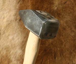 BLACKSMITH'S HAMMER 1.5 KG - BLACKSMITH TOOLS, HAMMERS{% if kategorie.adresa_nazvy[0] != zbozi.kategorie.nazev %} - BUSHCRAFT, LIVING HISTORY, CRAFTS{% endif %}