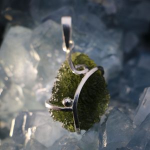 LENA, MOLDAVITE, SILVER PENDANT AG 925 - MOLDAVITES, CZECH{% if kategorie.adresa_nazvy[0] != zbozi.kategorie.nazev %} - SILVER JEWELLERY{% endif %}