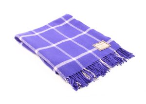 PURPLE AND WHITE WINDOWPANE THROW, FOXFORD IRELAND - WOLLDECKEN UND SCHALS AUS IRLAND{% if kategorie.adresa_nazvy[0] != zbozi.kategorie.nazev %} - WOLLPRODUKTE{% endif %}