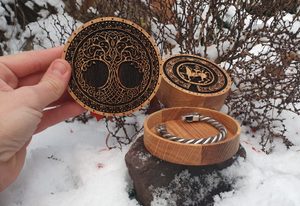 CELTIC OAK BOX FOR JEWELRY, BRACELETS AND COINS - CORDS, BOXES, CHAINS{% if kategorie.adresa_nazvy[0] != zbozi.kategorie.nazev %} - JEWELLERY - BRONZE, ZINC{% endif %}