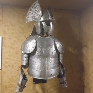 POLISH HUSAR, HALF-ARMOUR - SUITS OF ARMOUR{% if kategorie.adresa_nazvy[0] != zbozi.kategorie.nazev %} - ARMOUR HELMETS, SHIELDS{% endif %}