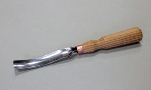 FULL-SIZE LONG BENT GOUGE SWEEP 7L (22MM) - FORGED CARVING CHISELS{% if kategorie.adresa_nazvy[0] != zbozi.kategorie.nazev %} - BUSHCRAFT, LIVING HISTORY, CRAFTS{% endif %}