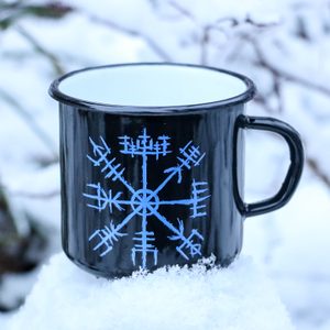 VEGVÍSIR VIKING ENAMEL MUG - PAGAN DECORATIONS{% if kategorie.adresa_nazvy[0] != zbozi.kategorie.nazev %} - PAGAN DECORATIONS{% endif %}