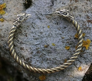 GRIFFIN, BRASS BRACELET - VIKING, SLAVIC, CELTIC BRACELETS - BRONZE AND BRASS{% if kategorie.adresa_nazvy[0] != zbozi.kategorie.nazev %} - JEWELLERY - BRONZE, ZINC{% endif %}