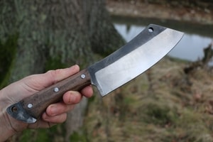 KAZUO - SANTOKU-BEIL, GESCHMIEDETES MESSER - MESSER{% if kategorie.adresa_nazvy[0] != zbozi.kategorie.nazev %} - WAFFEN{% endif %}