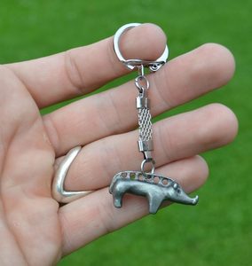 CELTIC BOAR, KEYCHAIN - CELTIC PENDANTS{% if kategorie.adresa_nazvy[0] != zbozi.kategorie.nazev %} - JEWELLERY - BRONZE, ZINC{% endif %}