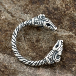 DREKI, STERLING SILVER RING - RINGS{% if kategorie.adresa_nazvy[0] != zbozi.kategorie.nazev %} - SILVER JEWELLERY{% endif %}