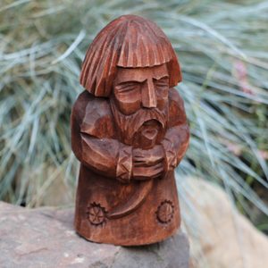 DOMOVOI WITH A HORN OF PLENTY, HAND CARVED STATUE - WOODEN STATUES, PLAQUES, BOXES{% if kategorie.adresa_nazvy[0] != zbozi.kategorie.nazev %} - WOOD{% endif %}