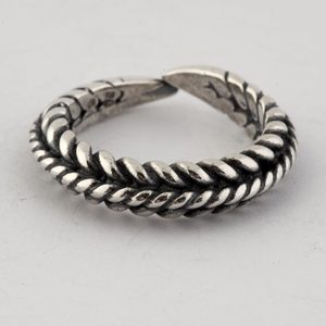 VIKING BRAIDED RING, STERLING SILVER, AG 925 - PENDANTS{% if kategorie.adresa_nazvy[0] != zbozi.kategorie.nazev %} - SILVER JEWELLERY{% endif %}