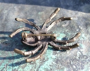 SPIDER, COSTUME BROOCH - COSTUME JEWELLERY{% if kategorie.adresa_nazvy[0] != zbozi.kategorie.nazev %} - JEWELLERY - BRONZE, ZINC{% endif %}