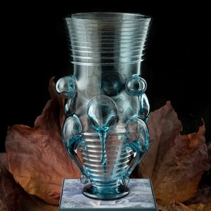 VENDEL CUP, BLUE GLASS, 7TH CENTURY - HISTORICAL GLASS{% if kategorie.adresa_nazvy[0] != zbozi.kategorie.nazev %} - CERAMICS, GLASS{% endif %}